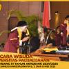 WISUDA UNPAD GEL III TA 2024-2025 FAKULTAS EKONOMI DAN BISNIS OLEH REKTOR__ (188)