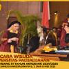 WISUDA UNPAD GEL III TA 2024-2025 FAKULTAS EKONOMI DAN BISNIS OLEH REKTOR__ (80)