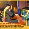 WISUDA UNPAD GEL III TA 2024-2025 FAKULTAS KEDOKTERAN OLEH DEKAN (102)
