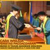 WISUDA UNPAD GEL III TA 2024-2025 FAKULTAS KEDOKTERAN OLEH DEKAN (106)