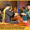 WISUDA UNPAD GEL III TA 2024-2025 FAKULTAS KEDOKTERAN OLEH DEKAN (107)