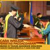 WISUDA UNPAD GEL III TA 2024-2025 FAKULTAS KEDOKTERAN OLEH DEKAN (123)
