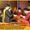 WISUDA UNPAD GEL III TA 2024-2025 FAKULTAS KEDOKTERAN OLEH DEKAN (155)