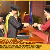 WISUDA UNPAD GEL III TA 2024-2025 FAKULTAS KEDOKTERAN OLEH DEKAN (169)