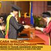 WISUDA UNPAD GEL III TA 2024-2025 FAKULTAS KEDOKTERAN OLEH DEKAN (181)