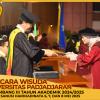 WISUDA UNPAD GEL III TA 2024-2025 FAKULTAS KEDOKTERAN OLEH DEKAN (201)