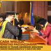 WISUDA UNPAD GEL III TA 2024-2025 FAKULTAS MATEMATIKA DAN ILMU PENGETAHUAN ALAM OLEH DEKAN (147)
