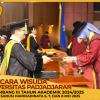 WISUDA UNPAD GEL III TA 2024-2025 FAKULTAS MATEMATIKA DAN ILMU PENGETAHUAN ALAM OLEH DEKAN (159)