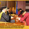 WISUDA UNPAD GEL III TA 2024-2025 FAKULTAS MATEMATIKA DAN ILMU PENGETAHUAN ALAM OLEH DEKAN (49)