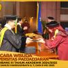 WISUDA UNPAD GEL III TA 2024-2025 FAKULTAS MATEMATIKA DAN ILMU PENGETAHUAN ALAM OLEH DEKAN (52)