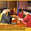 WISUDA UNPAD GEL III TA 2024-2025 FAKULTAS MATEMATIKA DAN ILMU PENGETAHUAN ALAM OLEH DEKAN (66)