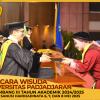 WISUDA UNPAD GEL III TA 2024-2025 FAKULTAS MATEMATIKA DAN ILMU PENGETAHUAN ALAM OLEH DEKAN (73)