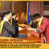WISUDA UNPAD GEL III TA 2024-2025 FAKULTAS MATEMATIKA DAN ILMU PENGETAHUAN ALAM OLEH DEKAN (77)