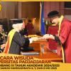 WISUDA UNPAD GEL III TA 2024-2025 FAKULTAS TEKNOLOGI INDUSTRI PERTANIAN OLEH DEKAN (36)