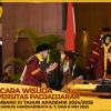 WISUDA UNPAD GEL III TA 2024-2025 FAKULTAS KEDOKTERAN OLEH REKTOR (109)