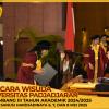 WISUDA UNPAD GEL III TA 2024-2025 FAKULTAS KEDOKTERAN OLEH REKTOR (112)