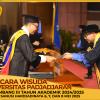 WISUDA UNPAD GEL III TA 2024-2025 FAKULTAS ILMU SOSIAL DAN ILMU POLITIK OLEH DEKAN (11)