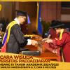 WISUDA UNPAD GEL III TA 2024-2025 FAKULTAS ILMU SOSIAL DAN ILMU POLITIK OLEH DEKAN (110)