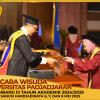WISUDA UNPAD GEL III TA 2024-2025 FAKULTAS ILMU SOSIAL DAN ILMU POLITIK OLEH DEKAN (153)