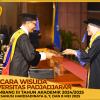 WISUDA UNPAD GEL III TA 2024-2025 FAKULTAS ILMU SOSIAL DAN ILMU POLITIK OLEH DEKAN (2)