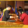 WISUDA UNPAD GEL III TA 2024-2025 FAKULTAS ILMU SOSIAL DAN ILMU POLITIK OLEH DEKAN (208)