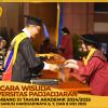 WISUDA UNPAD GEL III TA 2024-2025 FAKULTAS ILMU SOSIAL DAN ILMU POLITIK OLEH DEKAN (237)