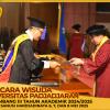 WISUDA UNPAD GEL III TA 2024-2025 FAKULTAS ILMU SOSIAL DAN ILMU POLITIK OLEH DEKAN (291)