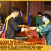 WISUDA UNPAD GEL III TA 2024-2025 FAKULTAS ILMU SOSIAL DAN ILMU POLITIK OLEH DEKAN (35)