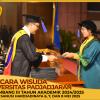 WISUDA UNPAD GEL III TA 2024-2025 FAKULTAS ILMU SOSIAL DAN ILMU POLITIK OLEH DEKAN (45)