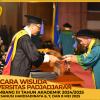 WISUDA UNPAD GEL III TA 2024-2025 FAKULTAS ILMU SOSIAL DAN ILMU POLITIK OLEH DEKAN (58)
