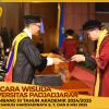 WISUDA UNPAD GEL III TA 2024-2025 FAKULTAS ILMU SOSIAL DAN ILMU POLITIK OLEH DEKAN (74)
