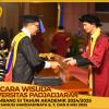 WISUDA UNPAD GEL III TA 2024-2025 FAKULTAS ILMU SOSIAL DAN ILMU POLITIK OLEH DEKAN (79)