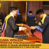 WISUDA UNPAD GEL III TA 2024-2025 FAKULTAS ILMU SOSIAL DAN ILMU POLITIK OLEH DEKAN (8)
