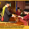 WISUDA UNPAD GEL III TA 2024-2025 FAKULTAS PERTANIAN OLEH DEKAN (39)