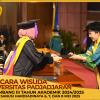 WISUDA UNPAD GEL III TA 2024-2025 FAKULTAS PSIKOLOGI OLEH DEKAN (12)