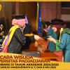WISUDA UNPAD GEL III TA 2024-2025 FAKULTAS PSIKOLOGI OLEH DEKAN (6)