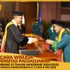 WISUDA UNPAD GEL III TA 2024-2025 FAKULTAS PASCASARJANA OLEH DEKAN (5)