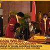 WISUDA UNPAD GEL III TA 2024-2025 FAKULTAS PSIKOLOGI OLEH REKTOR (31)
