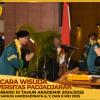 WISUDA UNPAD GEL III TA 2024-2025 SEKOLAH PASCASARJANA OLEH REKTOR (13)