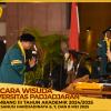 WISUDA UNPAD GEL III TA 2024-2025 SEKOLAH PASCASARJANA OLEH REKTOR (17)