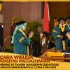 WISUDA UNPAD GEL III TA 2024-2025 SEKOLAH PASCASARJANA OLEH REKTOR (8)