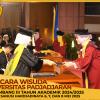 WISUDA UNPAD GEL III TA 2024-2025 FAKULTAS FARMASI OLEH DEKAN(044)