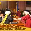 WISUDA UNPAD GEL III TA 2024-2025 FAKULTAS FARMASI OLEH DEKAN(055)