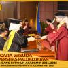 WISUDA UNPAD GEL III TA 2024-2025 FAKULTAS FARMASI OLEH DEKAN(058)