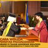 WISUDA UNPAD GEL III TA 2024-2025 FAKULTAS FARMASI OLEH DEKAN(071)