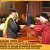 WISUDA UNPAD GEL III TA 2024-2025 FAKULTAS ILMU KOMUNIKASI OLEH DEKAN (98)