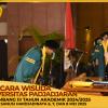 WISUDA UNPAD GEL III TA 2024-2025 FAKULTAS FARMASI OLEH REKTOR (10)