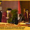 WISUDA UNPAD GEL III TA 2024-2025 FAKULTAS FARMASI OLEH REKTOR (68)