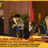 WISUDA UNPAD GEL III TA 2024-2025 FAKULTAS FARMASI OLEH REKTOR (8)