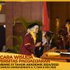 WISUDA UNPAD GEL III TA 2024-2025 FAKULTAS ILMU KOMUNIKASI OLEH REKTOR(101)